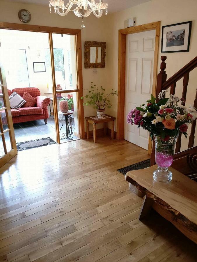 St. Catherines Doolin Bagian luar foto