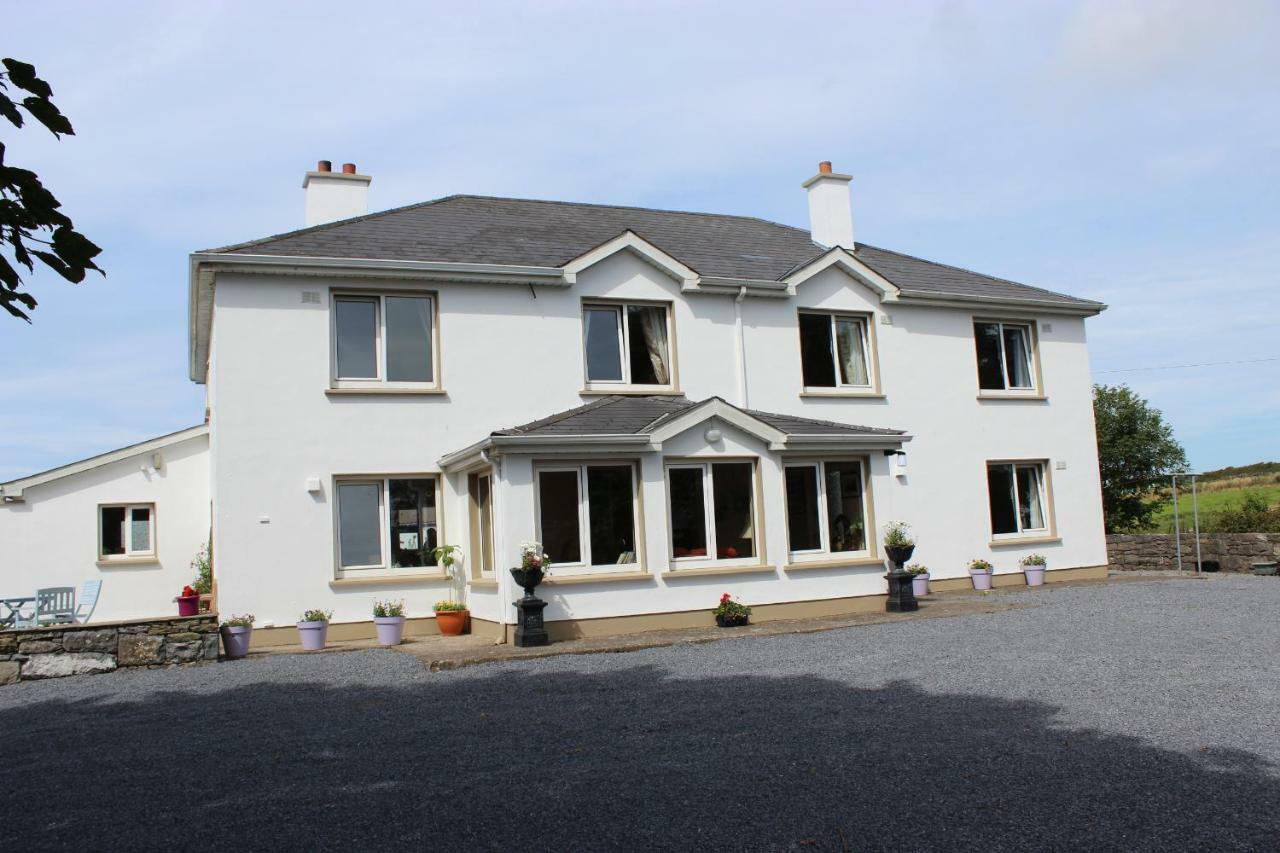 St. Catherines Doolin Bagian luar foto